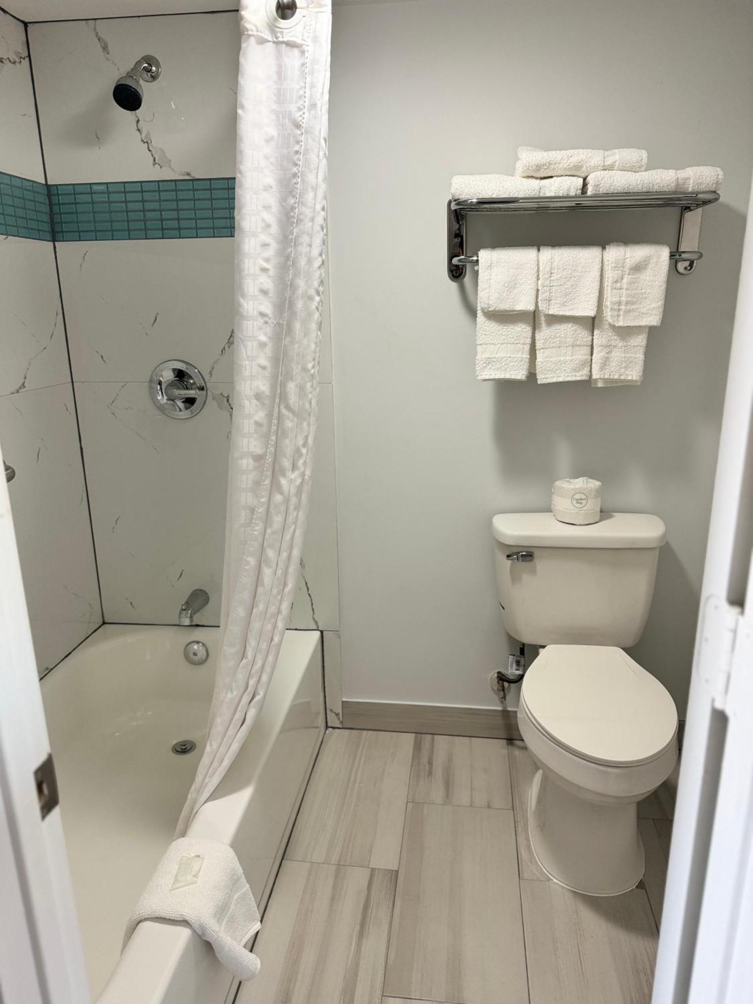 Continental Inn&Suites Nacogdoches Esterno foto