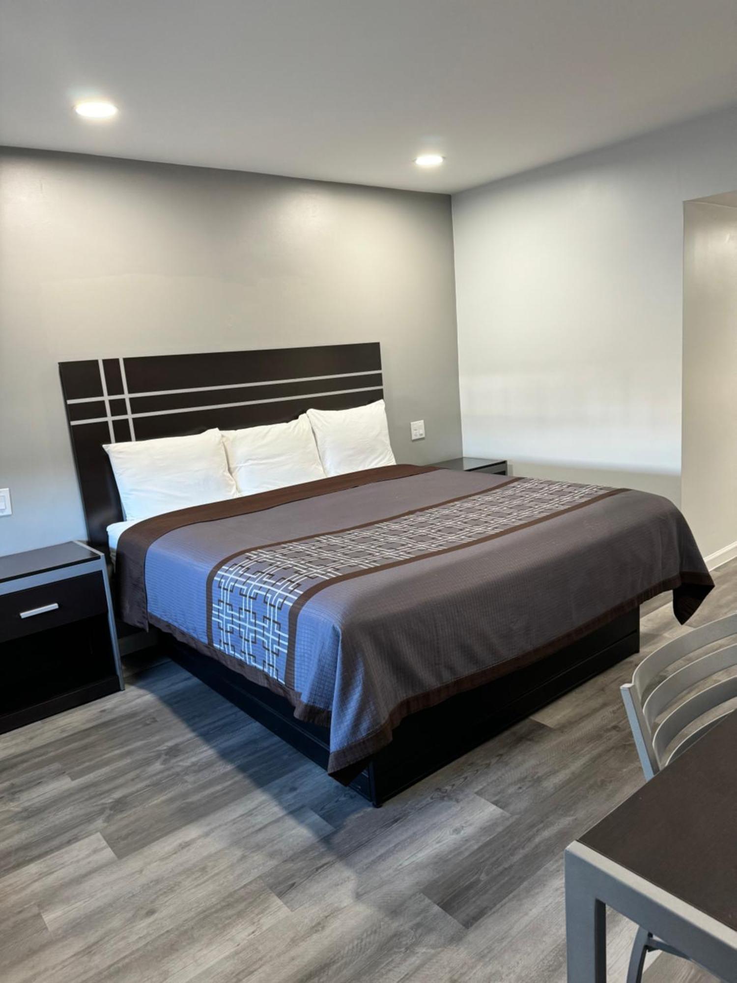 Continental Inn&Suites Nacogdoches Esterno foto