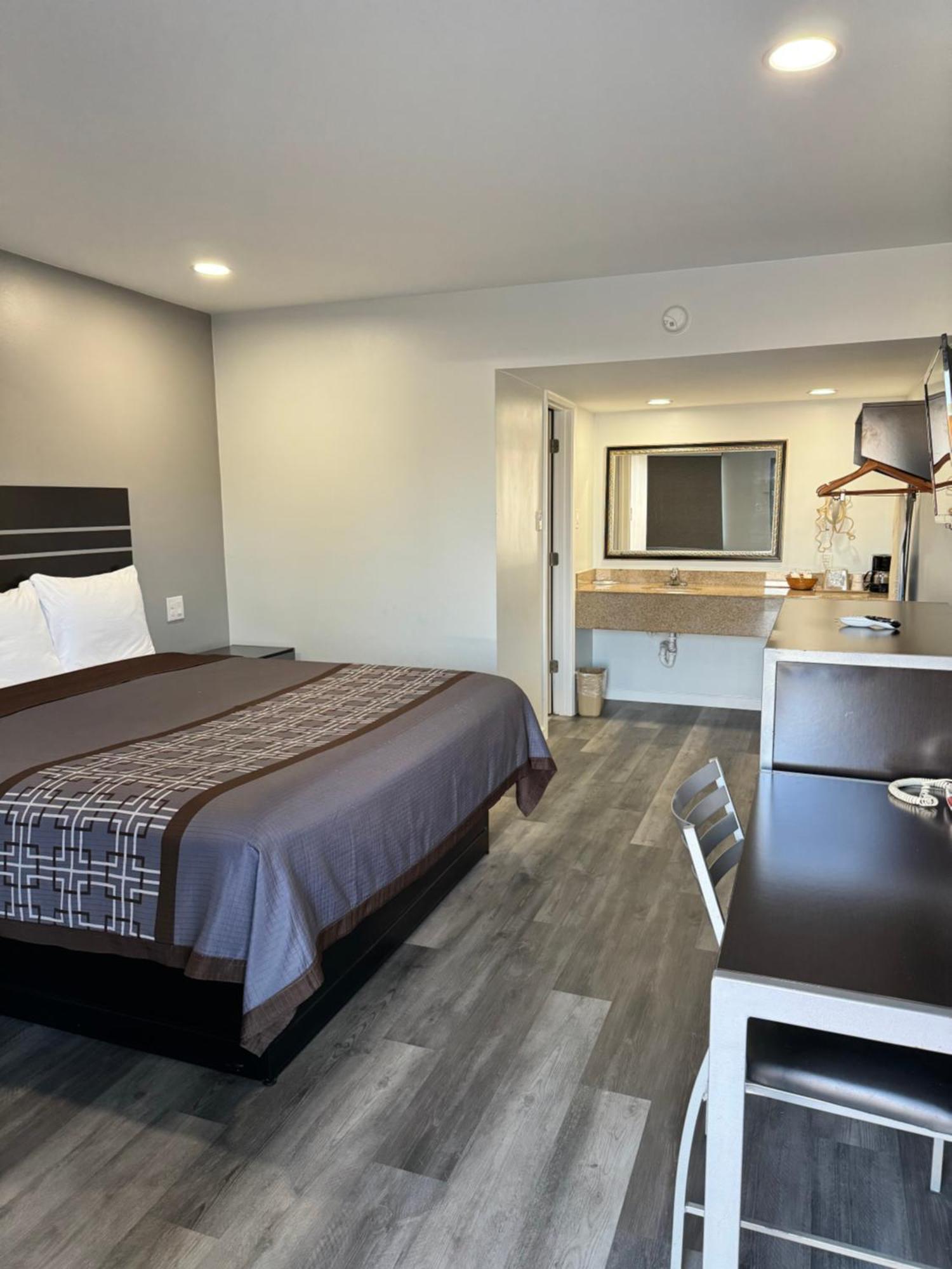 Continental Inn&Suites Nacogdoches Esterno foto