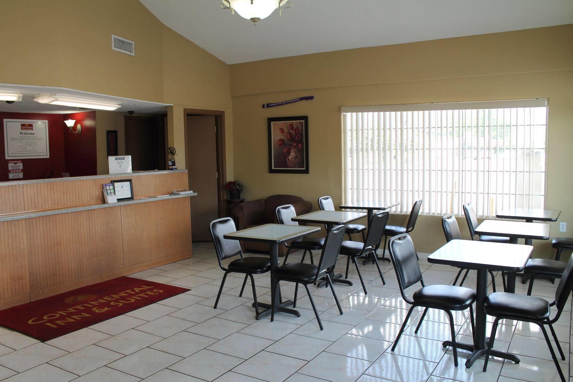Continental Inn&Suites Nacogdoches Esterno foto