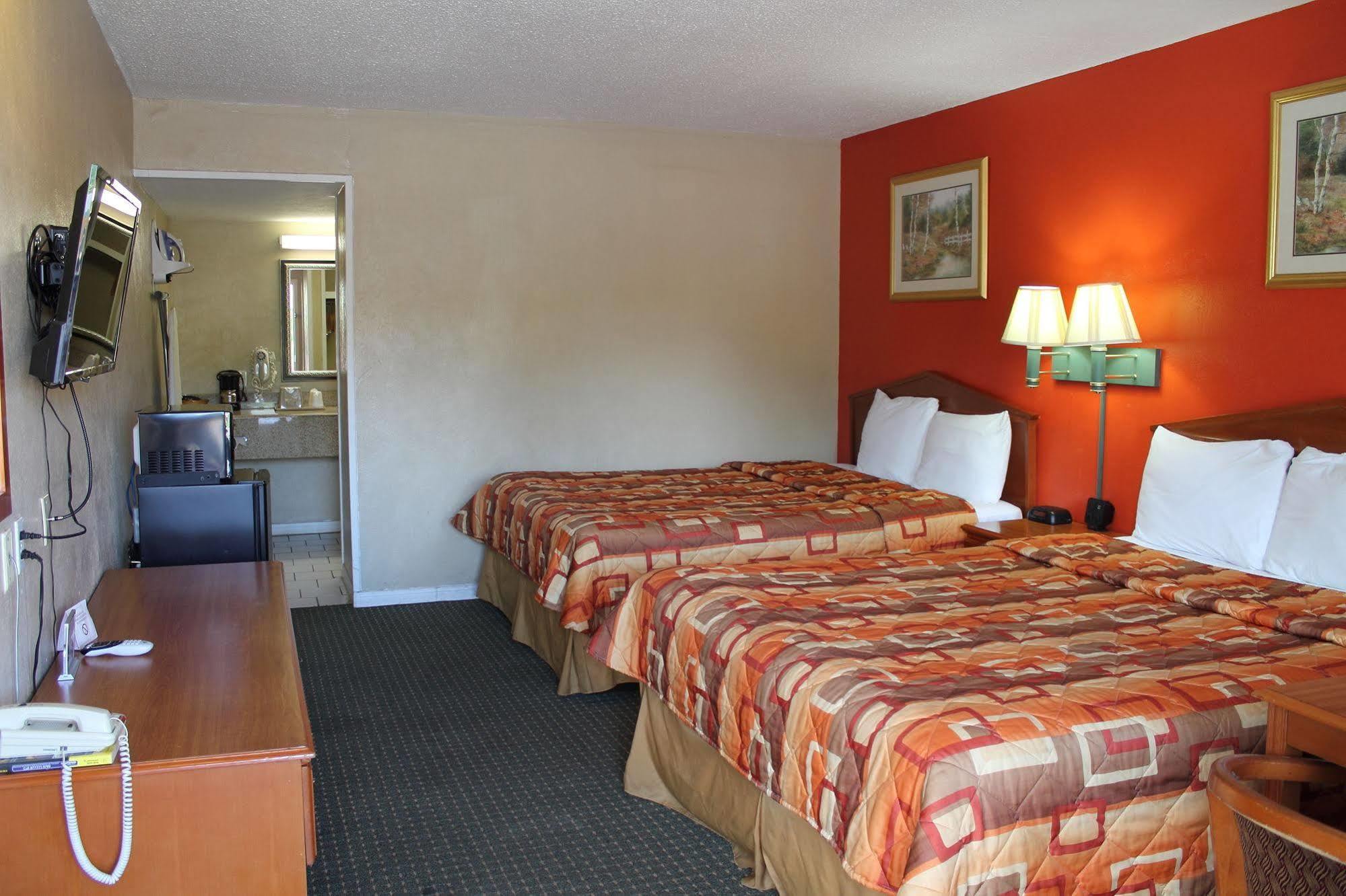 Continental Inn&Suites Nacogdoches Esterno foto
